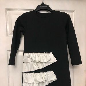 Girl black and white Long-Sleeve dress